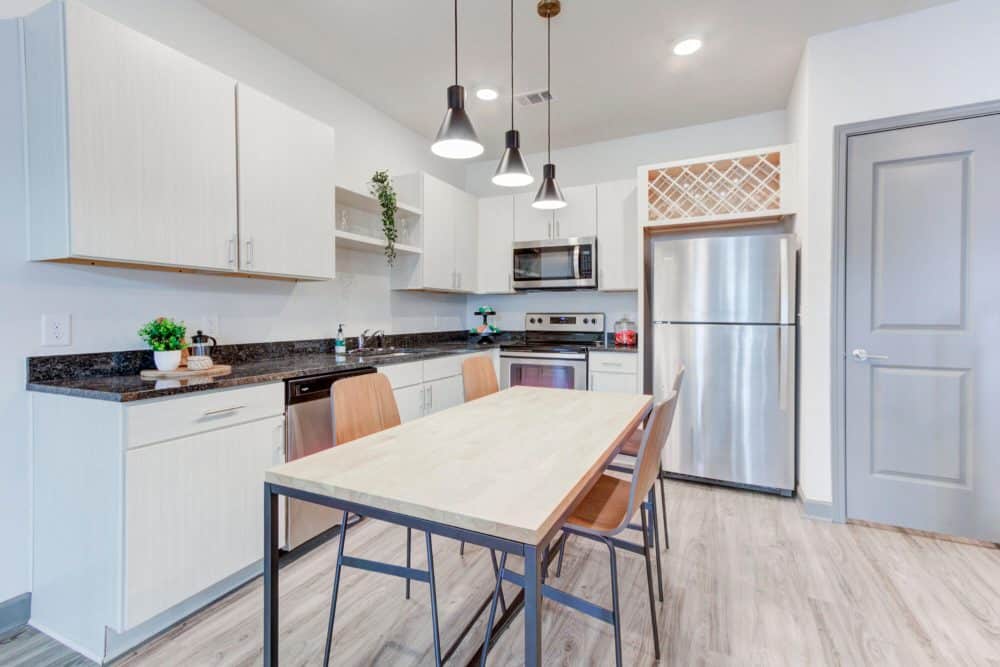 the row at the stadium luxury off campus townhome apartments near university of south carolina kitchen granite countertops stainless steel appliances